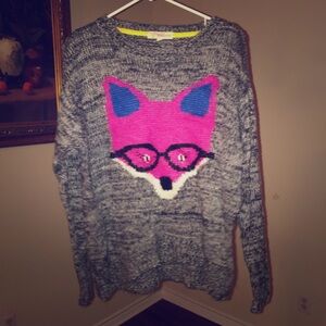 Cute foxy sweater Sz L​